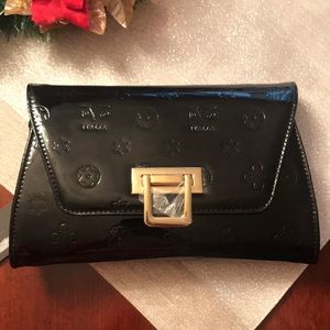 Stunning black clutch